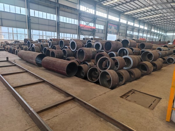 42CrMo无缝钢管厂家 现货库存 可零切零售非标定做